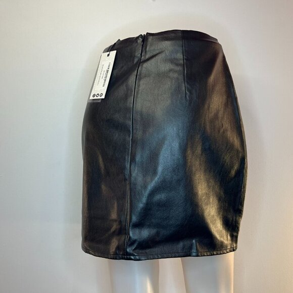 BOOHOO Women's Sofia Lace Up Side Leather Look Mini Skirt - US Size 4 - NWT - Picture 2 of 3